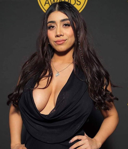 Violet Myers